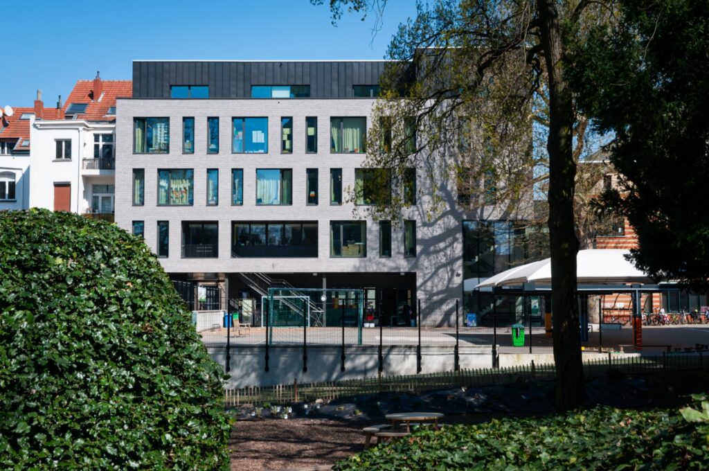 Portail - IVF fondamentale